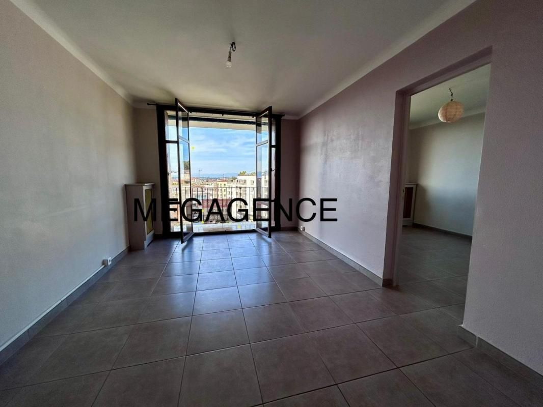 A VENDRE : T2 Saint Raphaël