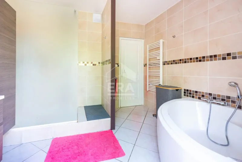 Superbe appartement 6 pièces avec jardin à Sartrouville - Rare sur le marché ! - Photo 5