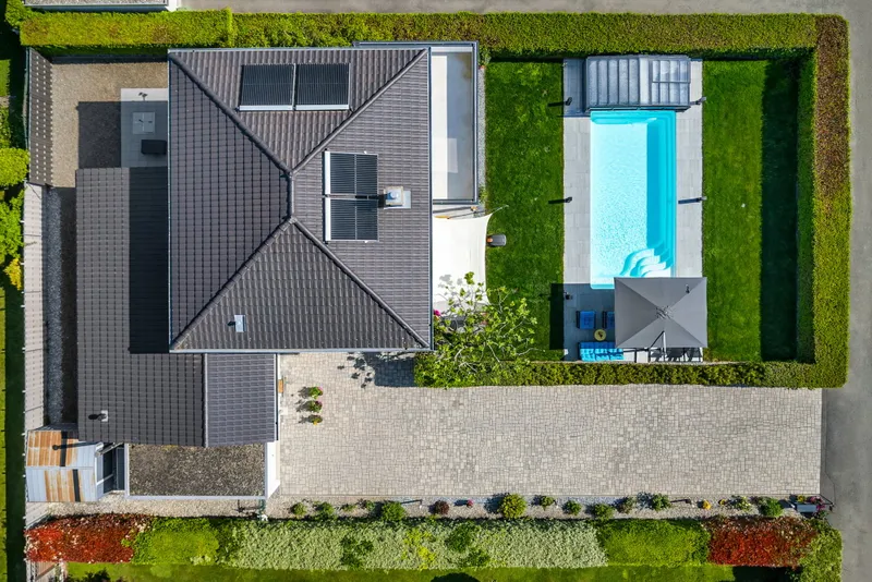 TRES BELLE MAISON INDIVIDUELLE AVEC STUDIO INDEPENDANT & PISCINE - Photo 3
