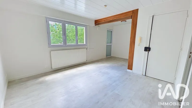 Vente Appartement 1 pièce - Photo 2