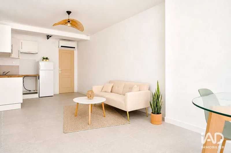 Vente Appartement 2 pièces - Photo 2