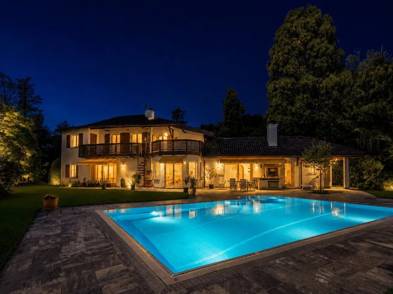 Maison à vendre, 10 pièces, 317 m², Lausanne