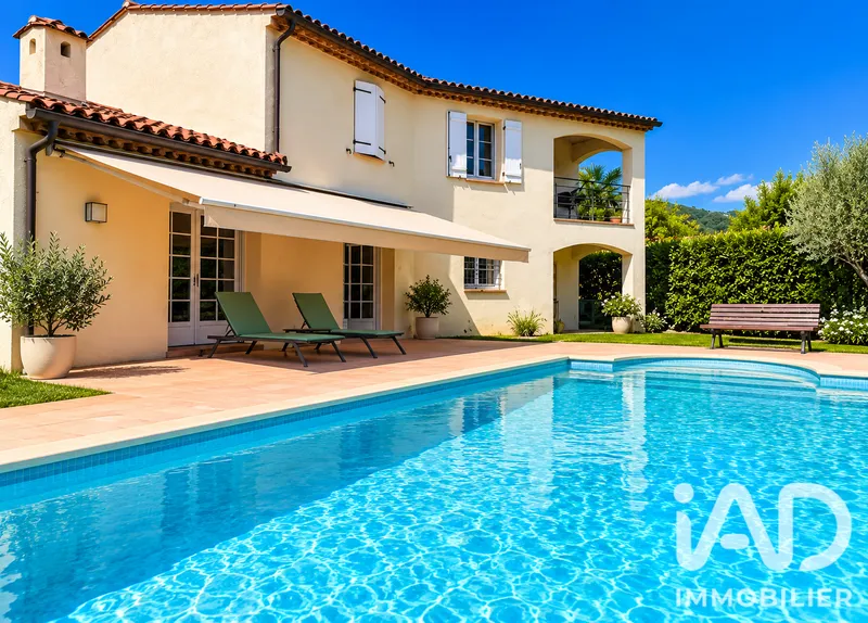 Maison à vendre, 6 pièces, 181 m², Vence