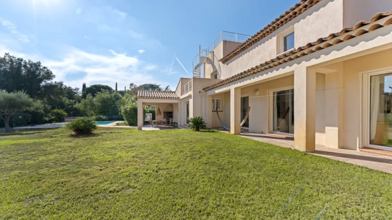 Vente Villa de luxe Grimaud 6 Pièces 170 m² - Photo 3