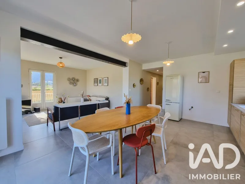 Vente Maison/villa 5 pièces - Photo 4