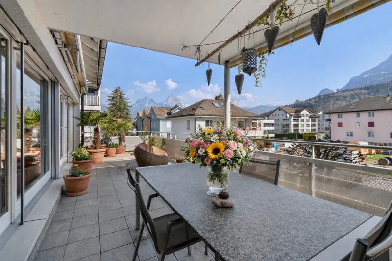 Appartement à vendre, 7.5 pièces, 208 m², Brunnen
