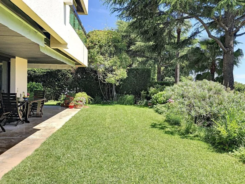 5 PIÈCES de 117m² | PARKING(s) - Photo 5