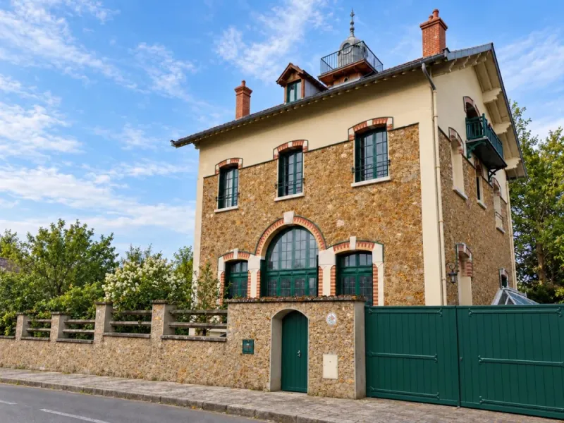 Maison à vendre, 9 pièces, 385 m², Maurepas