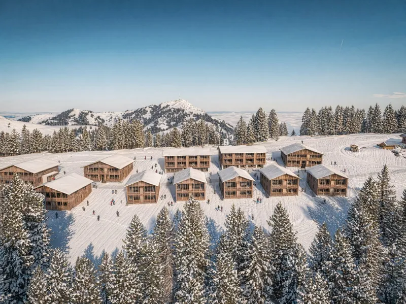RIGI- KINGDOM OF THE MOUNTAINS: 7,000 m² EXCLUSIVE HOTEL BUILDING LAND - Photo 3