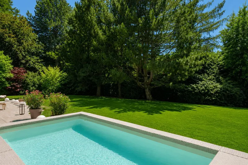 PROPRIETE DE STANDING 9 PIECES + PISCINES - Photo 4