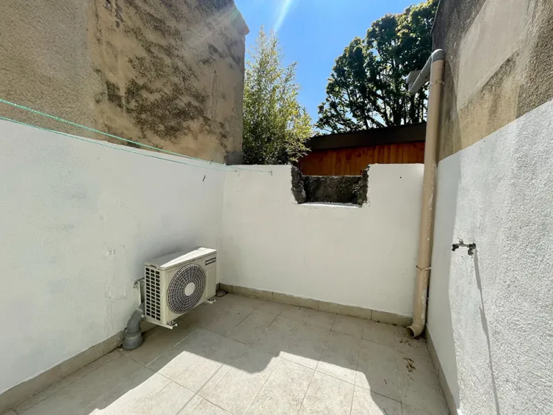 Maison de village à Lambesc avec terrasse - Photo 4