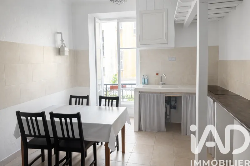 Vente Appartement 5 pièces - Photo 2