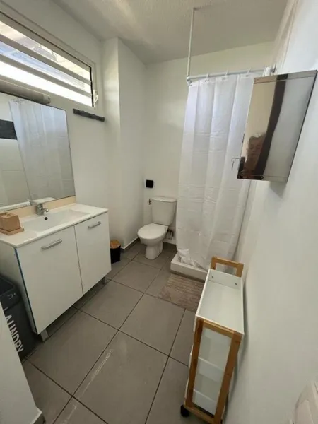 (Studio) meublé à vendre à la ZAC Hibiscus - Photo 4