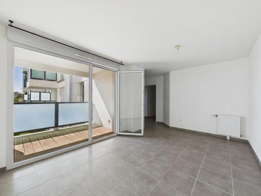 Appartement 2 pièces de 43 m2 en vente à Quincy-sous-Sénart - Idéal pour les investisseurs