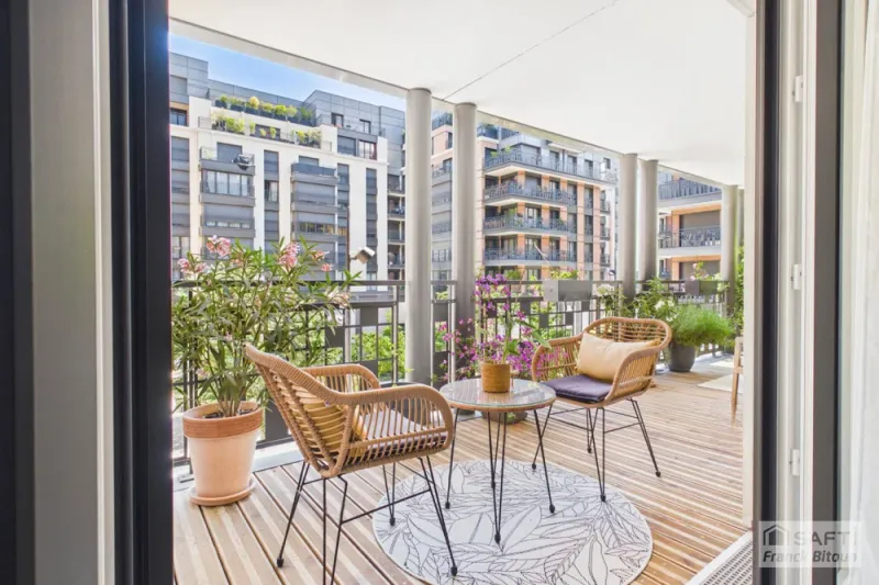 Delage - Bécon. 4 pièces de 2024 avec terrasse, cave et 2 parkings (en sus) - Photo 2