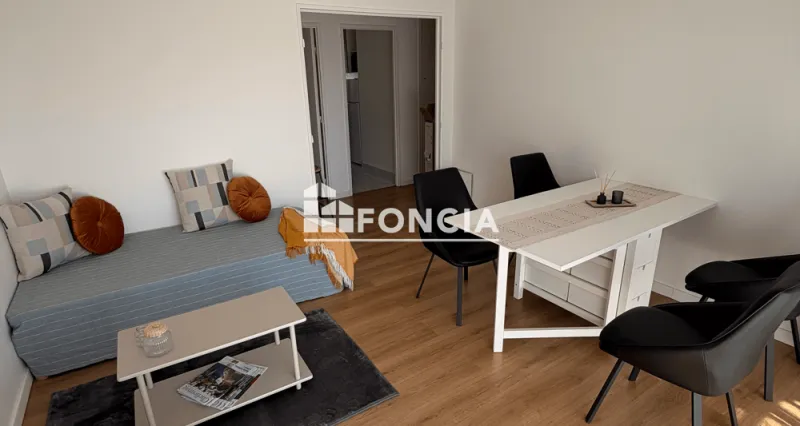 Location Appartement 2 pièces 43.6 m² - Chelles 77500 - Photo 2