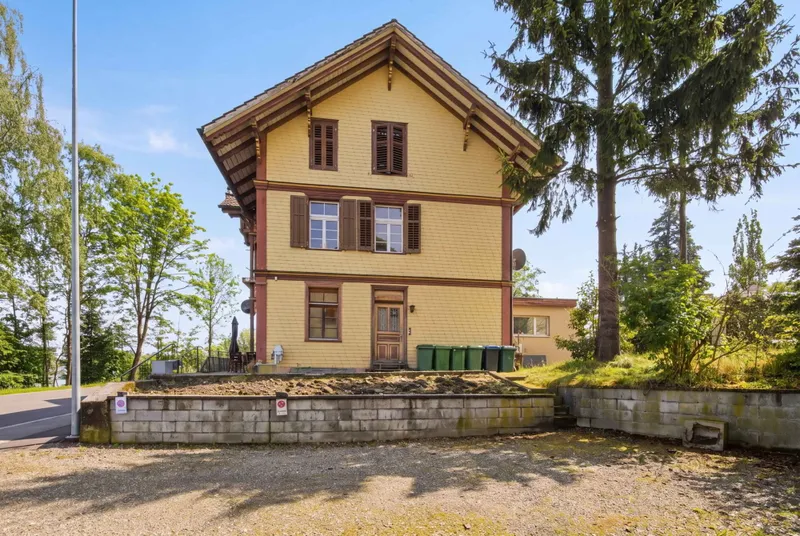 NOSTALGIA AND SOLID YIELD – RESIDENTIAL AND COMMERCIAL BUILDING IN THE CITY CENTER - Photo 5