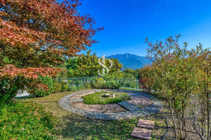 Villa contemporanea con giardino e potenziale di sviluppo copia - Photo 5