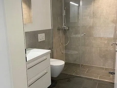 Topmoderne 1.0-Zimmer Wohnung mit traumhafter Bergkulisse - Photo 5