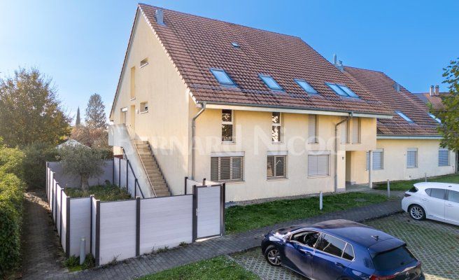 Duplex lumineux de 100 m2 avec jardin privé