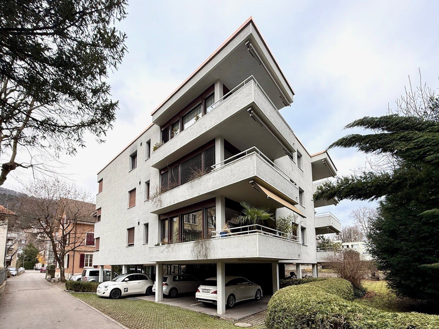 Sonnige 4.5-Zimmerwohnung mit Balkon in Biel