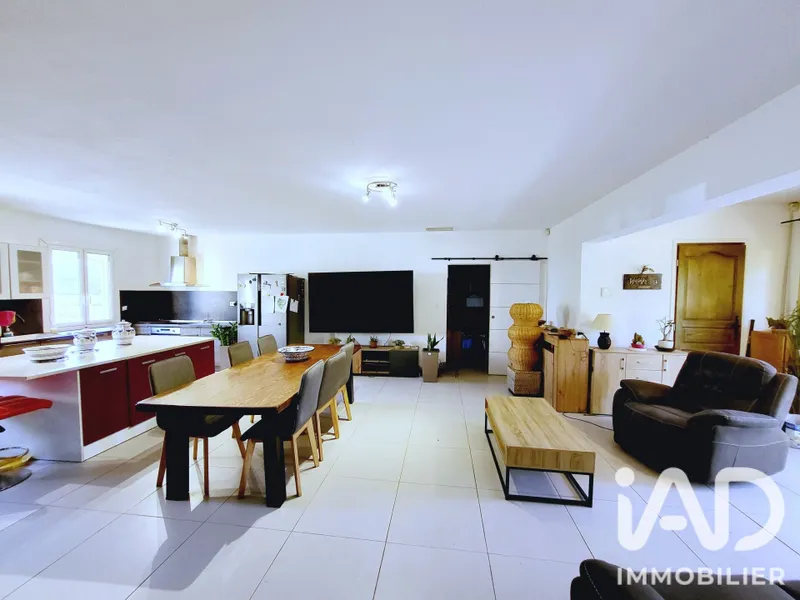 Vente Maison/villa 5 pièces - Photo 2
