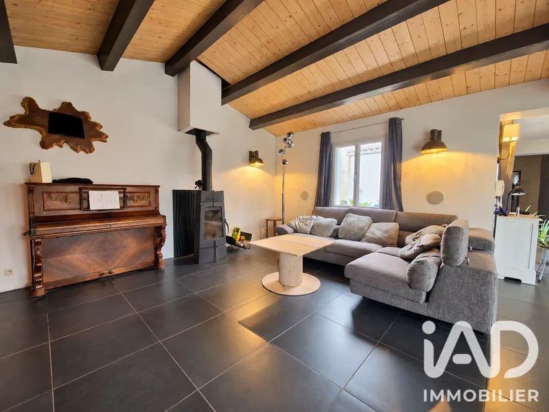 Vente Maison/villa 8 pièces - Photo 3
