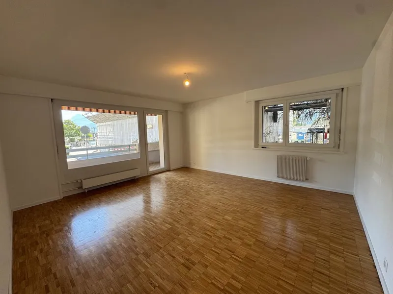 Appartement de 3 pièces rénové - Photo 2