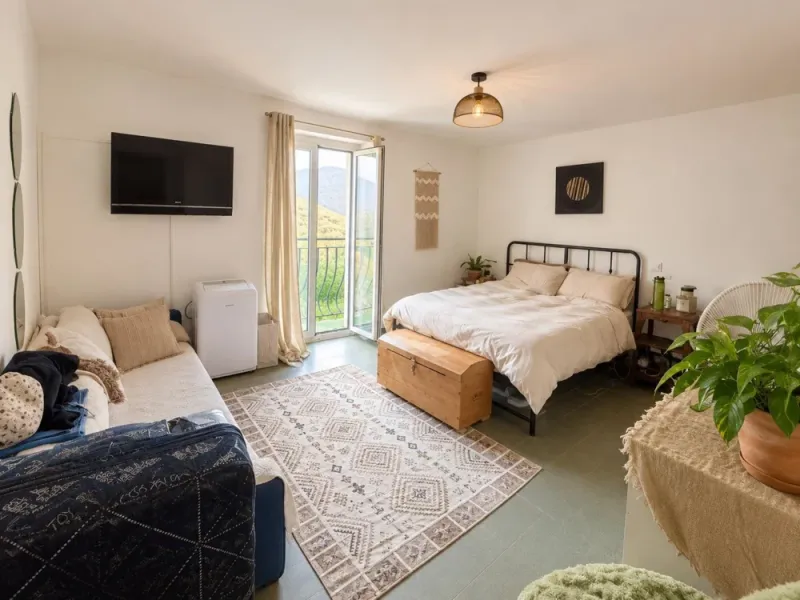 Très joli duplex avec superbe vue panoramique - Photo 3