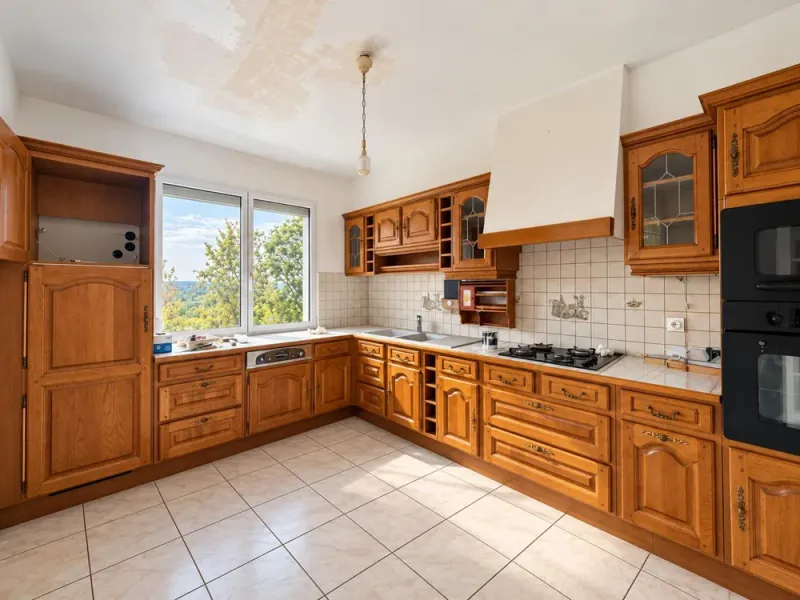 Maison - 7 pièces - 150 m² - Photo 3