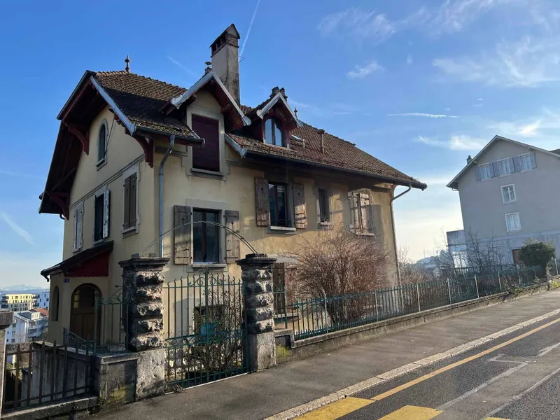 Maison à vendre, 285 m², Orbe