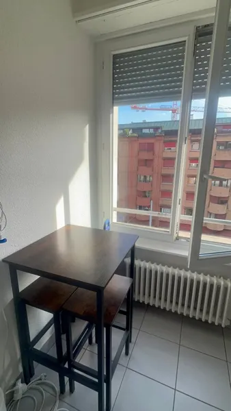 Charmant 2 pièces avec balcon - Photo 3
