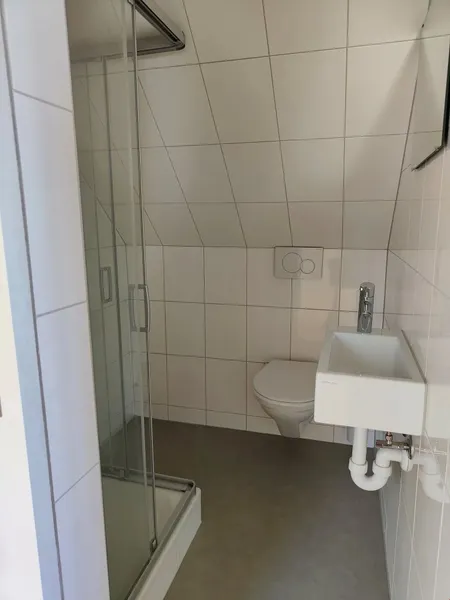 Charmante 1-Zimmer-Wohnung mit Balkon und schöner Aussicht in Rorschach - Photo 5