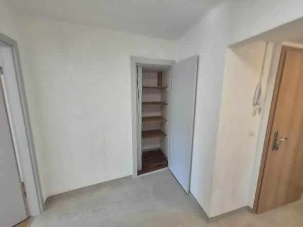 Magnifique attique de 4,5 pièces au cœur de Moudon - Photo 4