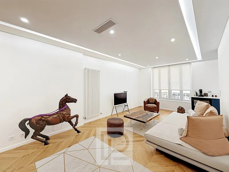 Cannes centre - Idéal investissement locatif ou pied-à-terre - Appartement rénové - Photo 4