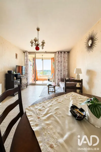 Vente Appartement 4 pièces - Photo 2