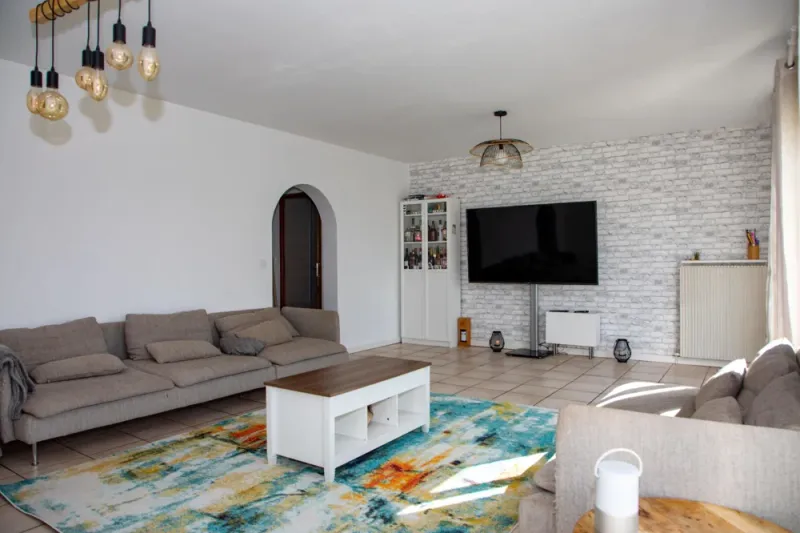Belle maison 4/5 chambres - Jardin - Garage - Sous-sol total - Photo 4
