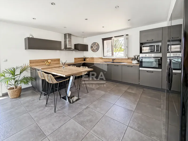 EXCLUSIVITE - MARSEILLE 13015 - maison plain pieds T4 de 85m2 sur 471m2 de parcelle - Photo 3