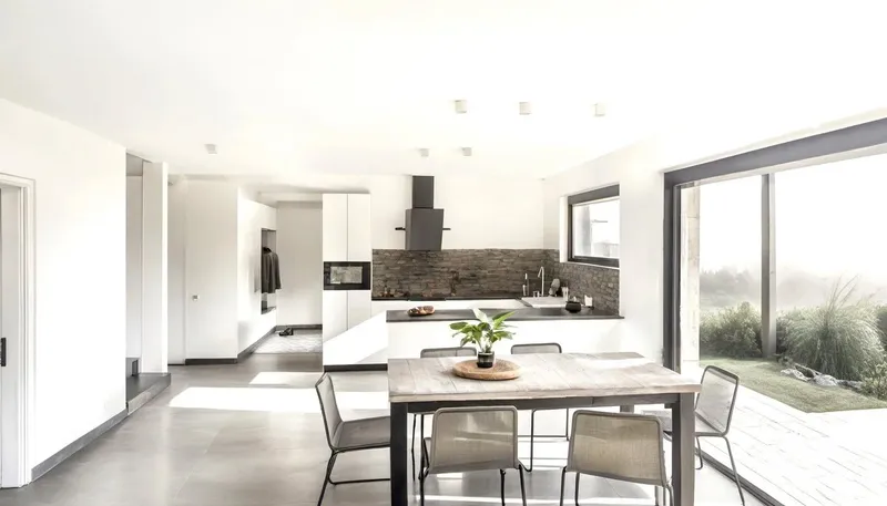 Magnifique villa neuve de très bon standing idéalement bien située de 6,5 pièces - Photo 2