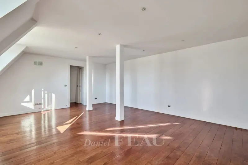 Location appartement, Paris 16ème (75016), 3 pièces, 95.93 m², ref 86935448 - Photo 2