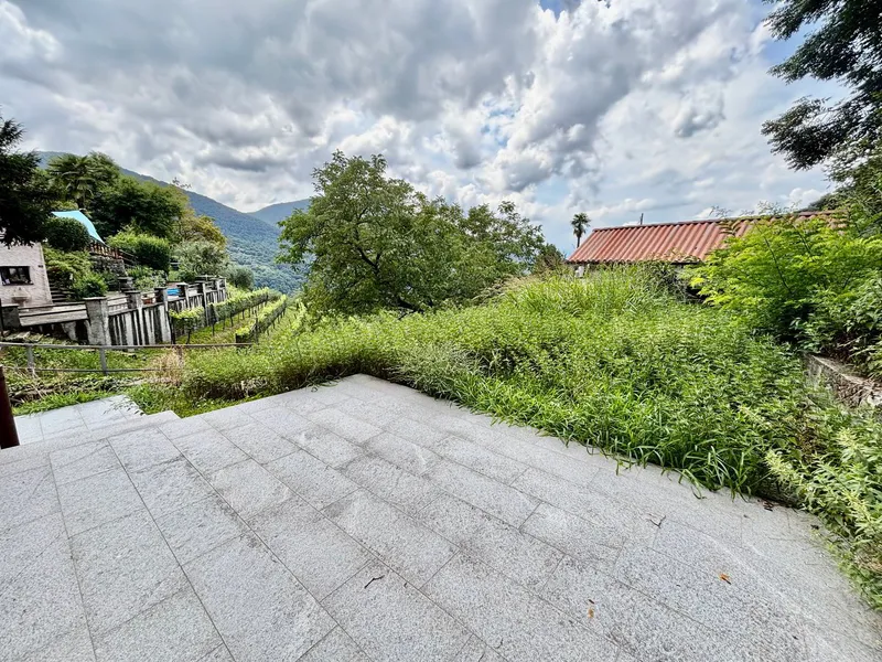 Spaziosa casa nuova con vista sul M. Rosa in contesto idilliaco - Photo 2