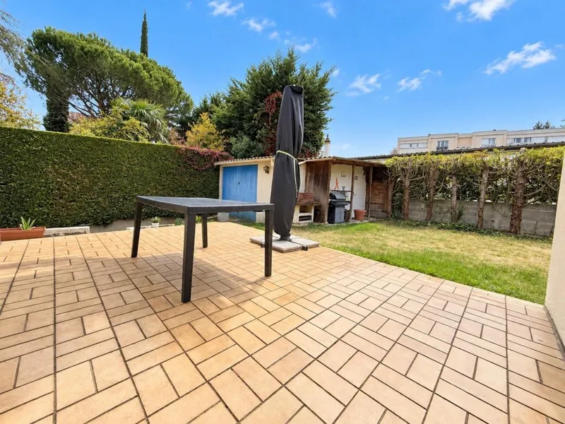 BRUNOY – Maison pleine de charme avec jardin de plus de 300 m² - Photo 3