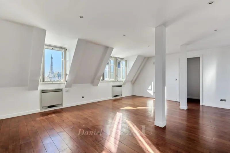 Appartement à louer, 3 pièces, 95 m², Paris