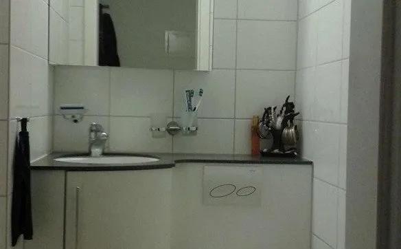 Wohnung mit Balkon direkt am Bahnhof - Photo 3