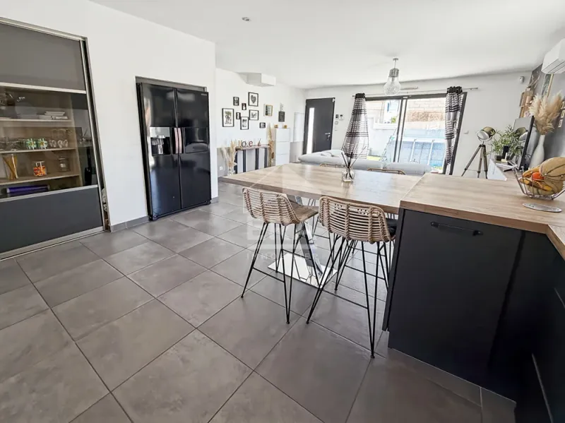 EXCLUSIVITE - MARSEILLE 13015 - maison plain pieds T4 de 85m2 sur 471m2 de parcelle - Photo 4