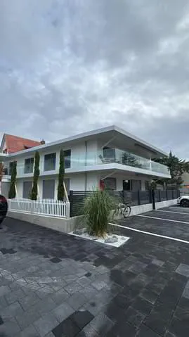 Appartement à louer, 4.5 pièces, 150 m², Le Landeron