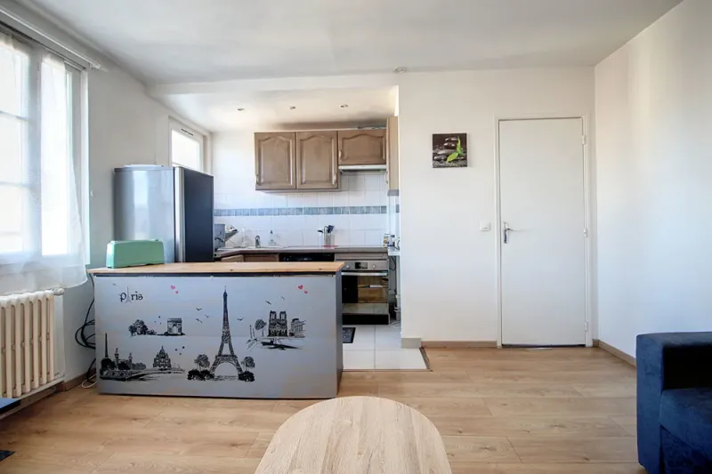 APPARTEMENT MEUBLE POISSY 2 PIECES 1 CHAMBRE - Photo 3