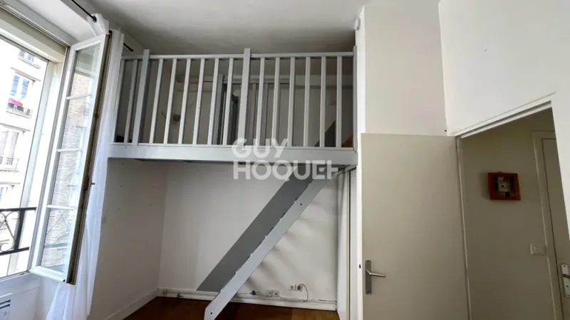2 pièces plein de charme au coeur de la rue de Charenton - 31 m2 au sol - Photo 5