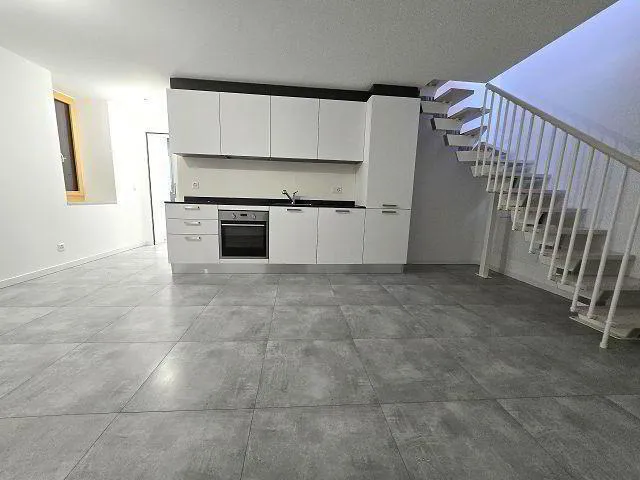 Studio im EG eines 4-Familienhauses / Einzimmerwohnung in einer renovierten 4-App.Wohnung - Photo 5