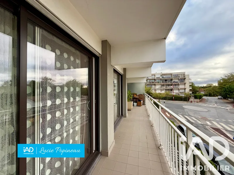 Vente Appartement 4 pièces - Photo 2